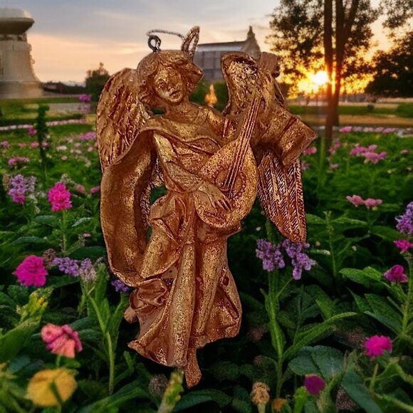 Gold Gilt Cherub Angel Ornament Figure Nativity MCM Mandolin Antiqued Wall Decor - Picture 13 of 14